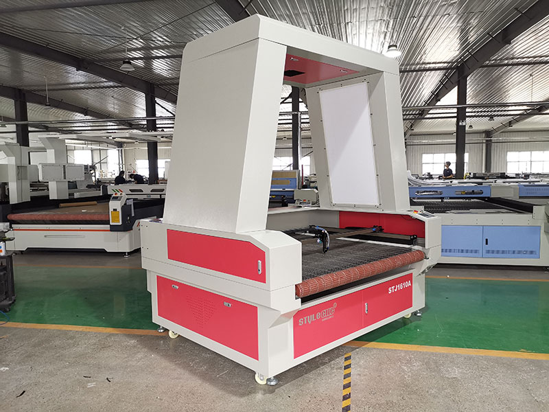 激光織物切割機(jī) CCD 帶熱升華印花的運(yùn)動(dòng)服相機(jī)