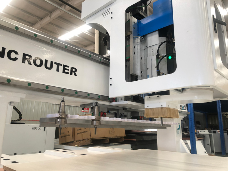 2025最佳5x10木工數(shù)控雕刻機(jī)帶換刀裝置