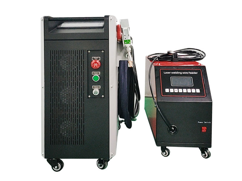 帶手持焊槍的風(fēng)冷便攜式激光焊機