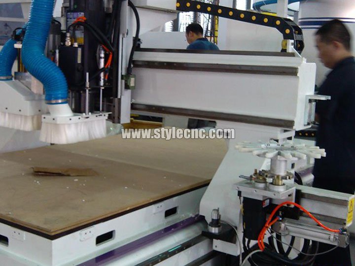 數(shù)控木工雕刻機(jī)