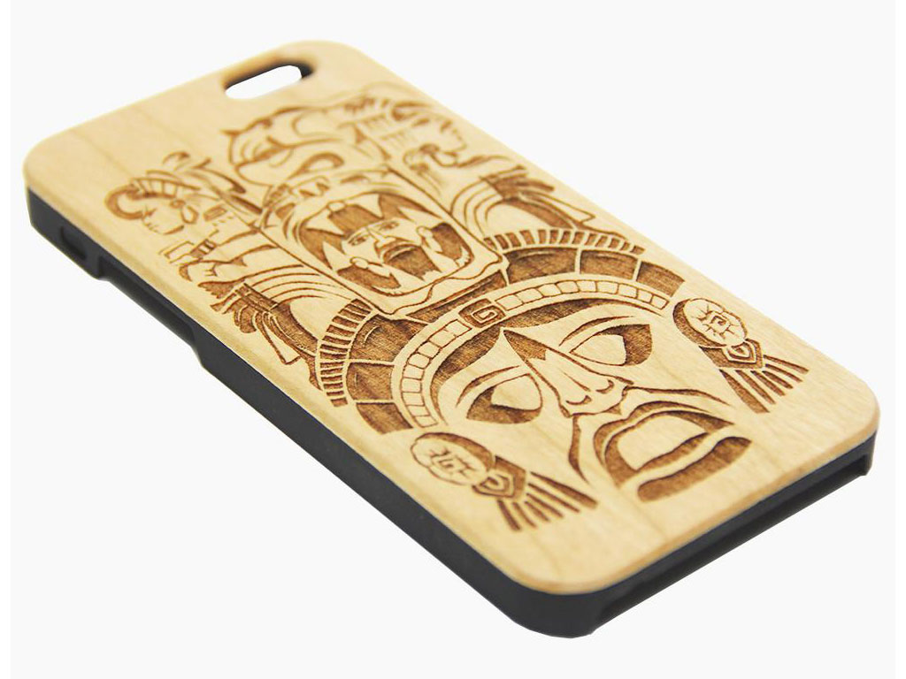 激光雕刻木質(zhì) iPhone 手機殼