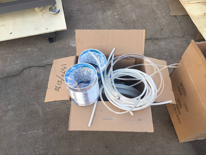 厄瓜多爾雙頭激光切割機(jī)零件 厄瓜多爾雙頭激光切割機(jī)零件