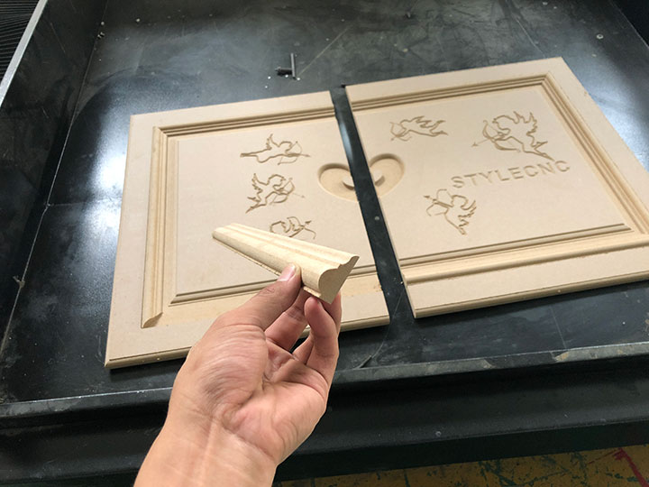 自動換刀木工數(shù)控加工中心