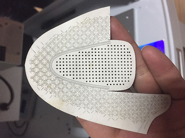 紫外線激光切割皮革