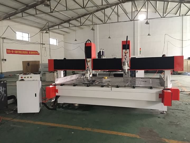STS1530 印度雙主軸石材數(shù)控雕刻機