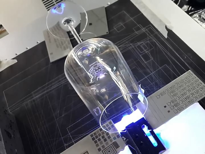 紫外激光雕刻機