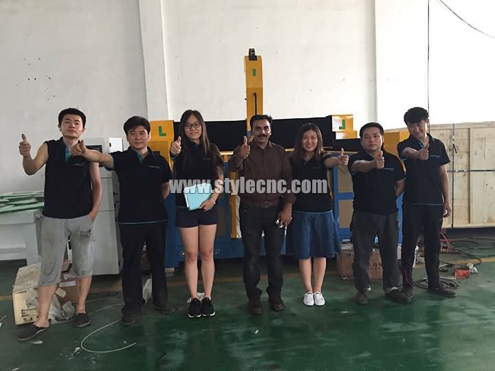 數(shù)控雕刻機(jī)工廠