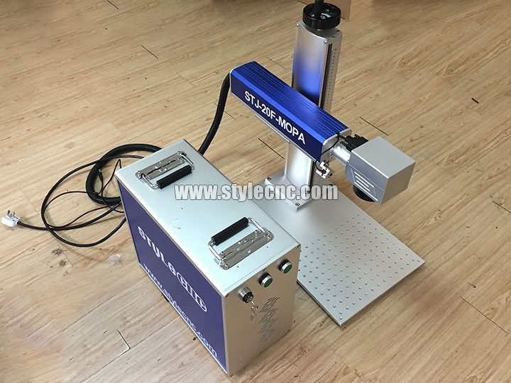 彩色激光雕刻機(jī)