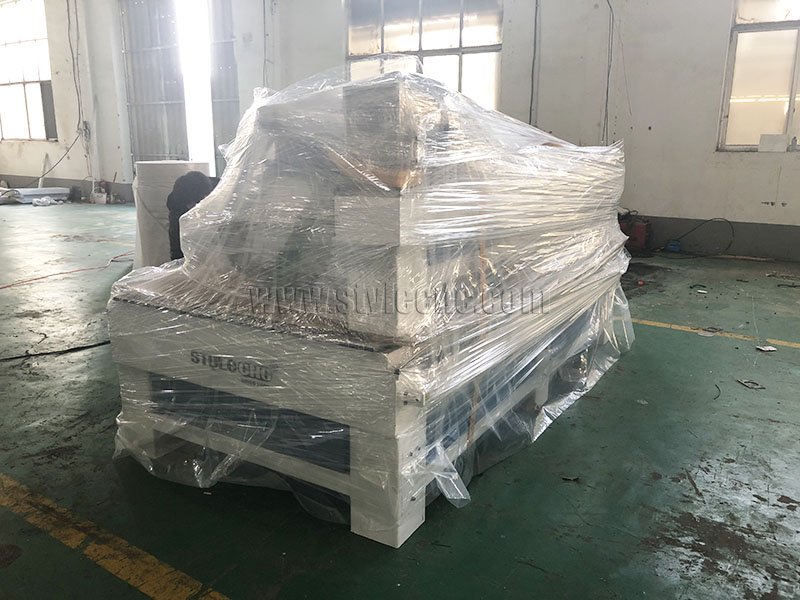 英國(guó)數(shù)控雕刻機(jī)內(nèi)包裝