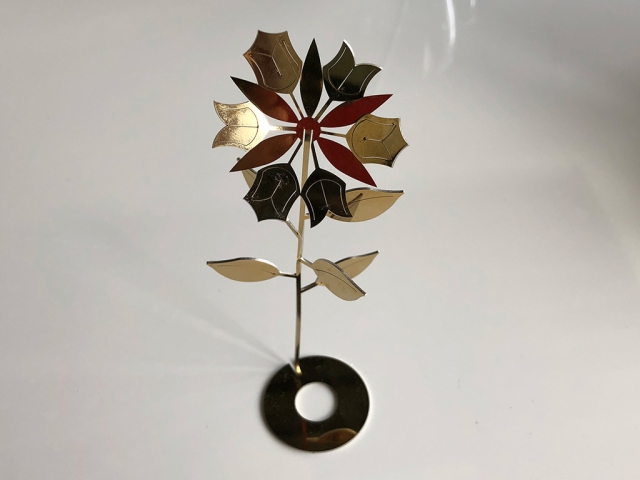 用于彩色不銹鋼項目的金屬激光切割機(jī) 用于彩色不銹鋼項目的金屬激光切割機(jī)