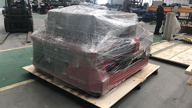 4x4 業(yè)余愛好數(shù)控等離子工作臺(tái)內(nèi)包裝