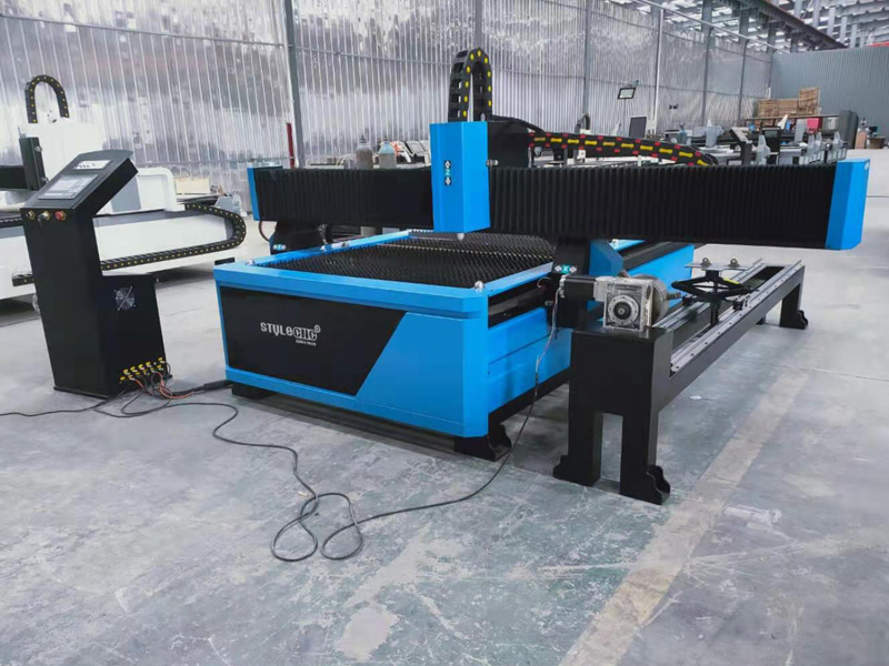 實惠價格 4x8 南非數(shù)控等離子切割工作臺