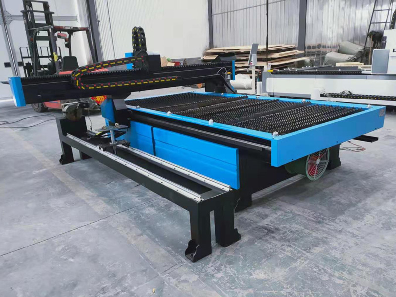 4x8 南非數(shù)控等離子切割機