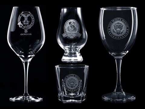 用于定制酒杯雕刻的超精細(xì)紫外激光蝕刻機(jī)