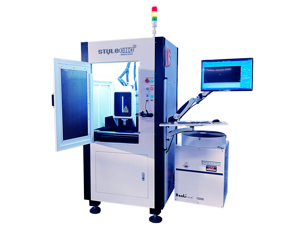 用于金屬制造的業(yè)余愛(ài)好光纖激光切割機(jī)