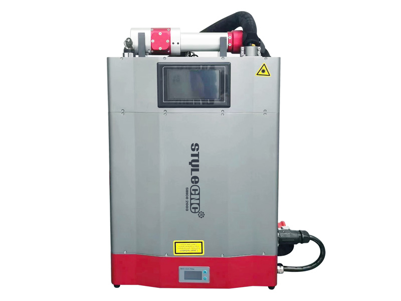 實(shí)惠價(jià)格 100W 背包式激光清洗機(jī)出售