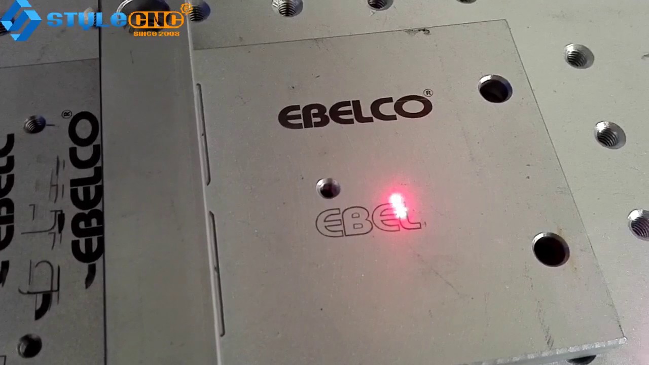 20W 馬來(lái)西亞 MOPA 光纖激光打標(biāo)機(jī)