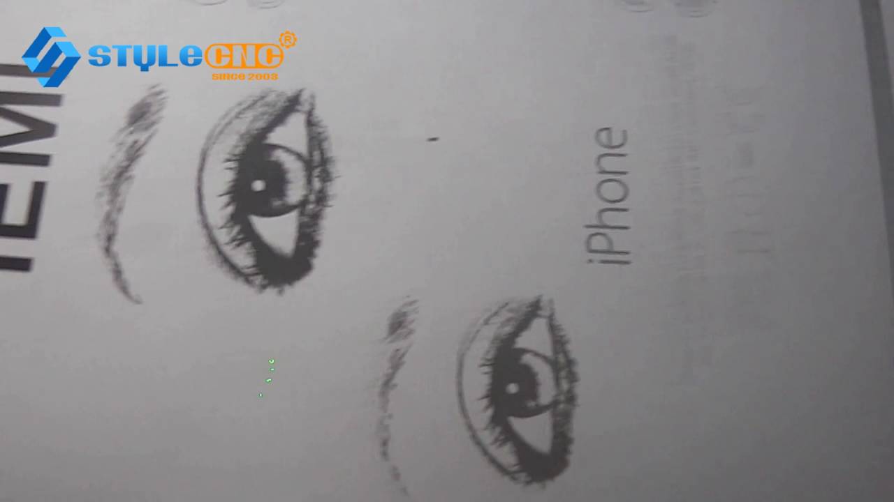 光纖激光雕刻機(jī)用于 iPhone 6s SIM 卡托上的 IMEI 標(biāo)記